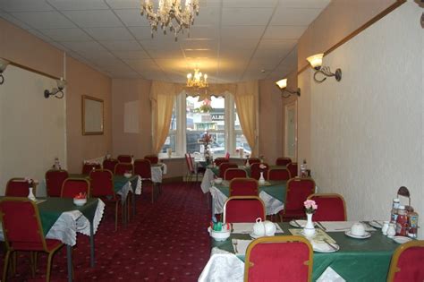 Fairview Hotel Blackpool - 113 Albert Road, FY1 4PW