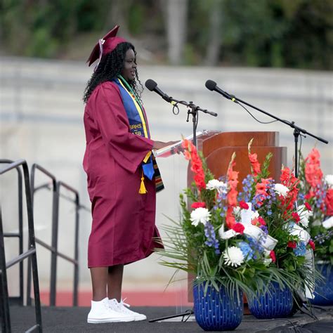 2023 SRHS Commencement - Scripps Ranch News