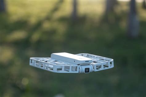 Hover Camera X1 drone can be used without an app or a remote