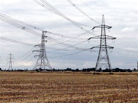 Pylons at an electrical t-junction © Graham Hogg cc-by-sa/2.0 ...