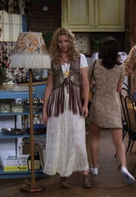 How Many Friends Phoebe Outfits Would You Wear?