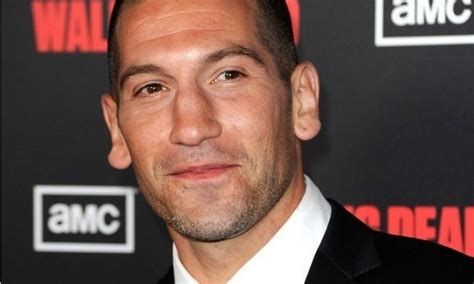 Após morte em ‘Walking Dead’, Jon Bernthal conquista papel no teatro e em filme de Scorsese ...