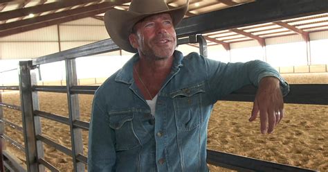 Taylor Sheridan, the creative cowboy behind "Yellowstone" - CBS News