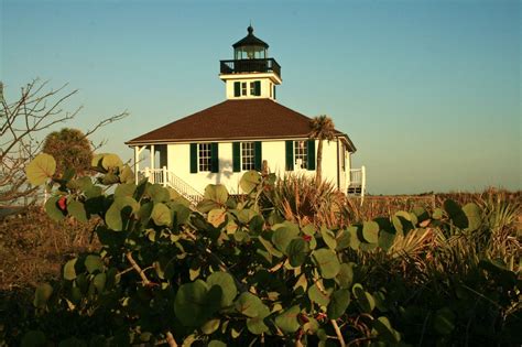 Port Boca Grande Lighthouse & Museum | Gasparilla island, Island park ...