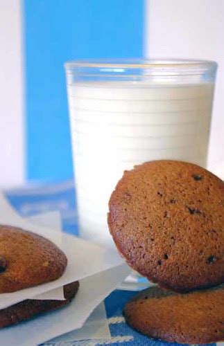 Milk and Cookies: Muscovado Sugar Cookies