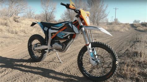 7 Best Electric Dirt Bikes (Reviewed) in 2023 | Ultimate Guide