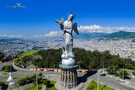 Virgen Del Panecillo, Quito, Ecuador | Quito, Quito ecuador, Ecuador