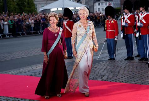 Queen Margrethe leads Denmark in moment of silence for Queen Elizabeth during jubilee ...