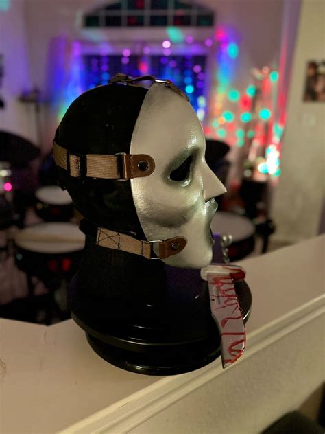 Brandon James MTV Ghostface Mask & Knife Replica with Blood - Etsy