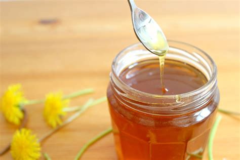 Dandelion jelly (without pectin) | Dandelion jelly, Jelly recipes ...