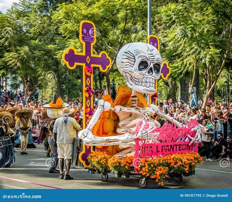 Day of the Dead Dia De Los Muertos Parade in Mexico City - Mexico ...