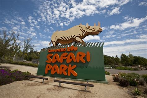 Book San Diego Zoo Safari Park Discount Tickets - aRes Travel