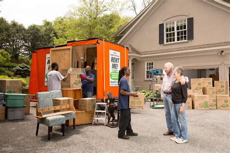 Downsizing Your Home with U-Box Containers - Moving Insider