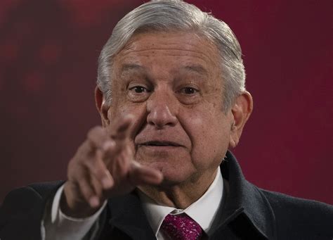 Intruder raises questions about Mexican president's security | AP News