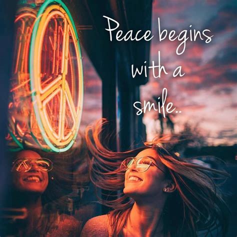 Peace begins with a smile ☮ Gypsy Life, Hippie Life, Hippie Peace ...