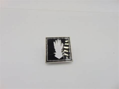 Iron Hands Chapter Badge – The Troll Trader