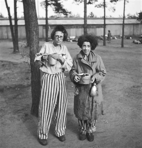 Bergen-Belsen: Photos From the Liberation of the Notorious Camp, 1945 ...