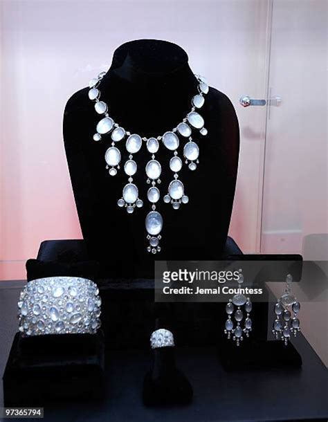 406 Ivanka Trump Fine Jewelry Collection Stock Photos, High-Res Pictures, and Images - Getty Images