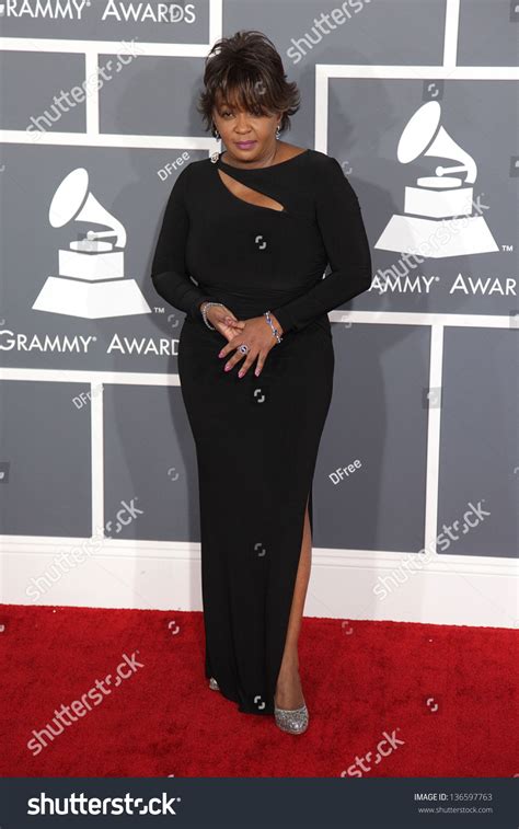 Los Angeles - Feb 10: Anita Baker Arrives To The Grammy Awards 2013 On ...