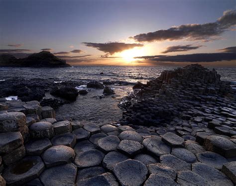 Hexagonal Rock Formations At The Giants Photograph by Chris Hill