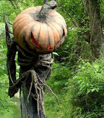 pumpkinrot.com Halloween Yard Props, Halloween Scarecrow, Samhain Halloween, Scary Halloween ...