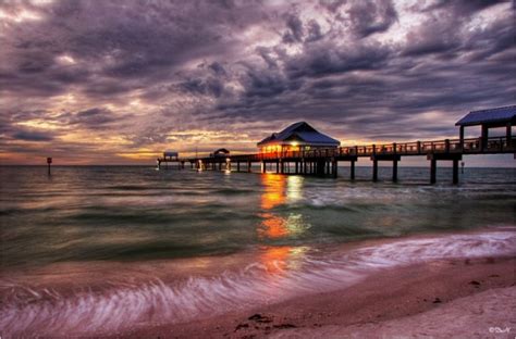 Sunset at Pier 60 on Clearwater Beach - FaveThing.com