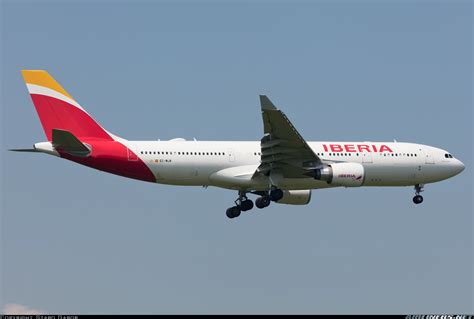 Airbus A330-202 - Iberia | Aviation Photo #3999129 | Airliners.net