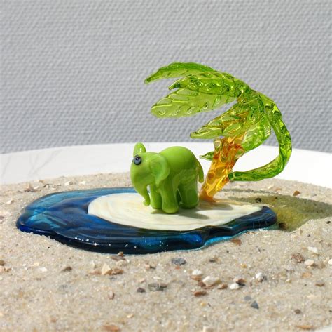 The Magic of Glass Art: Do you know Elephant Island?