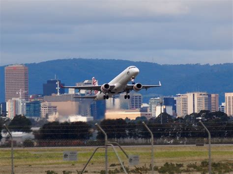 Airlines that fly to and from Adelaide Airport (ADL)