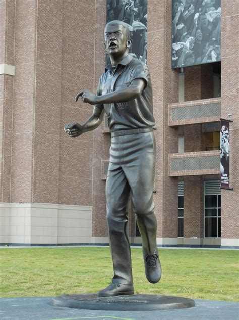 Texas A&M Aggies unveil dog mascot Reveille statue outside Kyle Field ...