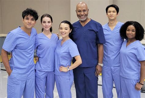 ‘Grey’s Anatomy’ Season 19 Premiere Review: Is the New Class Any Good? | TVLine