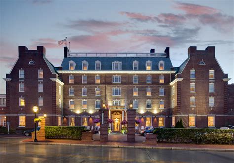 Hotel Viking | Newport, RI | Discover Newport