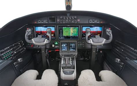 Cessna Citation M2 photos cabin interior cockpit