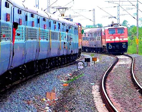 Four injured in blast in Bhopal-Ujjain passenger train