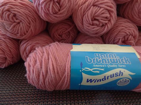 Brunswick Yarn Windrush Orlon Acrylic Dusty Peach by HildesCloset