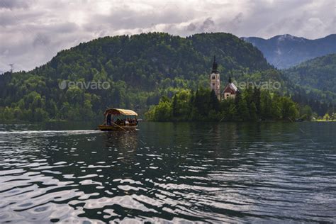 Pletna boat ride to Lake Bled Island and the Church of the Assumption of St Mary, Bled ...