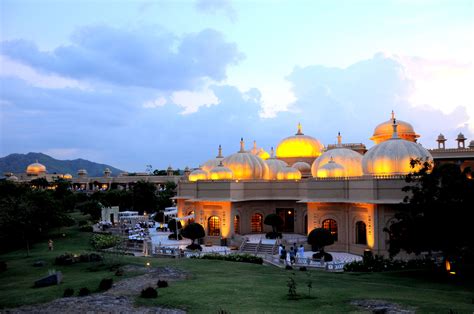 Royal Wedding venue - Oberoi Udaivilas,Udaipur (Rajasthan) Royal ...