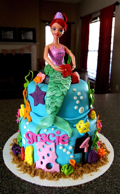 Pin by Lucia Leyva on things I've made | Little mermaid birthday cake ...