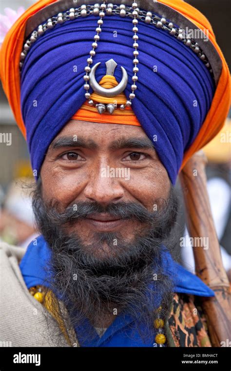 Sikh turban hi-res stock photography and images - Alamy