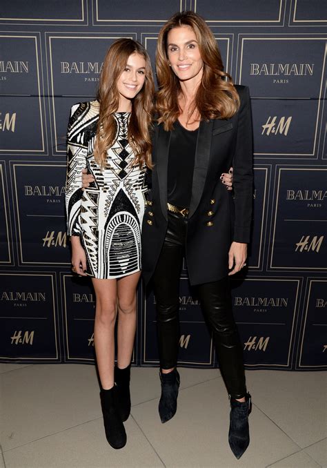 Cindy Crawford, Daughter Kaia Gerber Twin While Masking: Photo