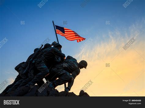 Iwo Jima Memorial Image & Photo (Free Trial) | Bigstock