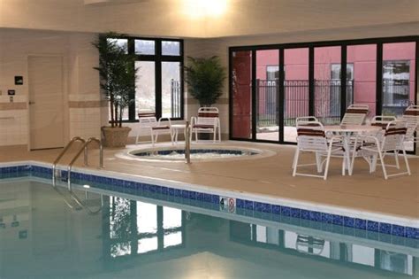 Hampton Inn & Suites Wilder - UPDATED 2017 Prices & Hotel Reviews (KY) - TripAdvisor