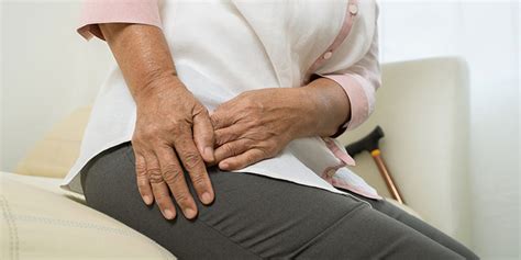 Understanding Hip Arthritis Signs and Symptoms - Sachdev Orthopaedics