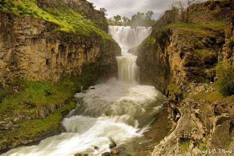Best digital photography classes at BetterPhoto | Oregon travel, River falls, The dalles oregon