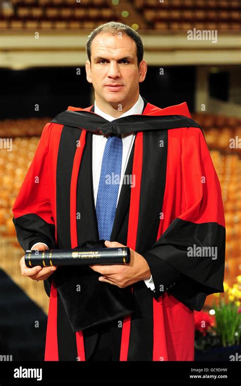 England Rugby Manager Martin Johnson poses with his scroll after ...