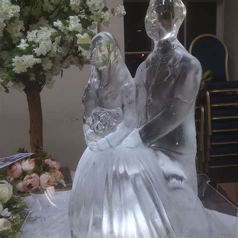 Beautiful Large Ice Sculptures - Wedding And Events Hire