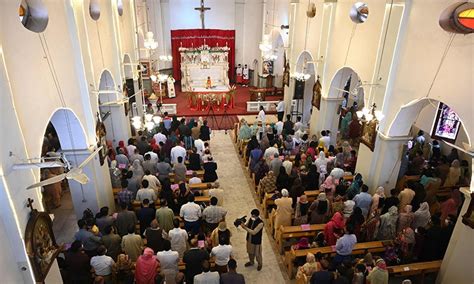 Christians celebrate Easter with religious zeal across Pakistan - Pakistan - DAWN.COM