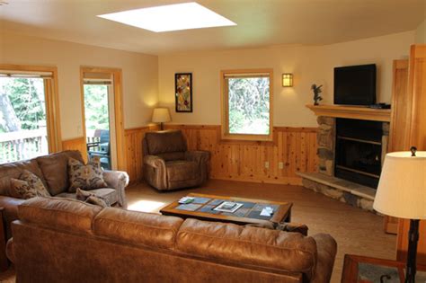 Rooms & Amenities - Mount Shasta Resort