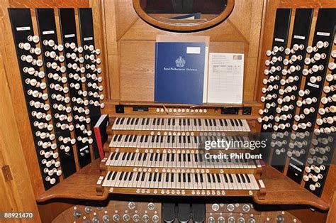 96 Royal Albert Hall Organ Stock Photos, High-Res Pictures, and Images ...