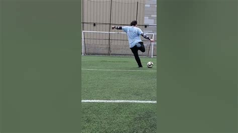 Penalty kick technique #football #soccer - YouTube